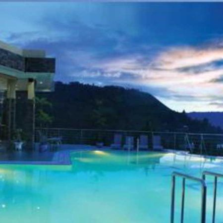 Danau Toba International Cottage Parapat Εξωτερικό φωτογραφία